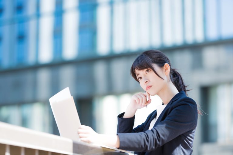 突然夫や妻の弁護士から離婚を求める通知書が届いたあなたへ 弁護士が対応の方法を解説 リコネット プロキオン法律事務所がお届けする日本最大級の 離婚 不倫 男女トラブル 情報ポータルサイト